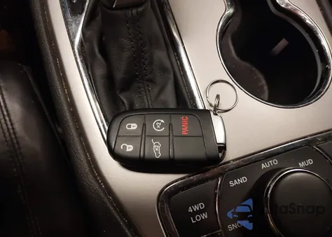 2019 Jeep Grand Cherokee Limited 4X4 from USA, damaged, VIN 1C4RJFBG1KC554957